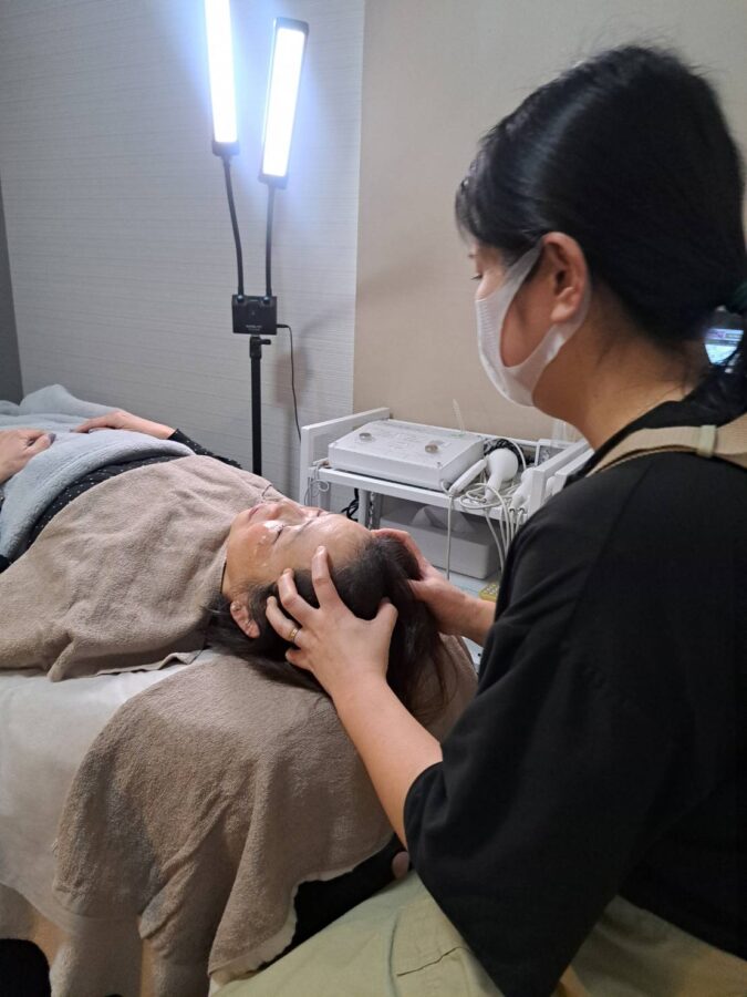 · 京橋/シミケア/СеМЬЯ (シミヤ)/