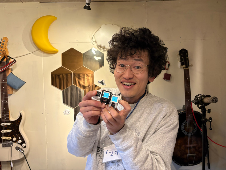 大阪市都島区 マギラボ まなびとあそびの創作実験室「マギラボ」 創作アトリエ magilab プログラミング アート プロジェクションマッピング パズドラ レコーディング 探求学習 創作教育 福井陽介 magi.