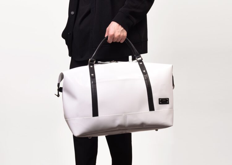 万博、ルクセンブルクパビリオン、屋根膜アップサイクルバッグ