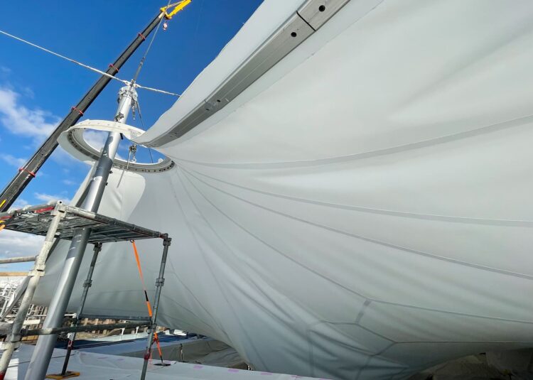 万博、ルクセンブルクパビリオン、屋根膜アップサイクルバッグ