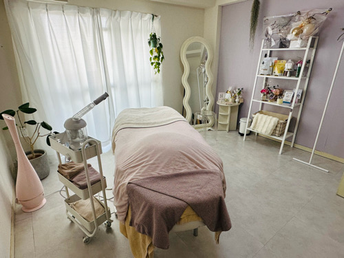 me and me、鶴見区、フェイシャル