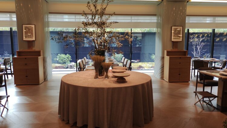 カペラ京都、シンガポール