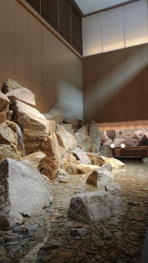 カペラ京都、シンガポール