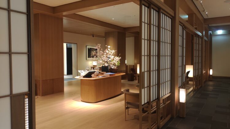 カペラ京都、シンガポール