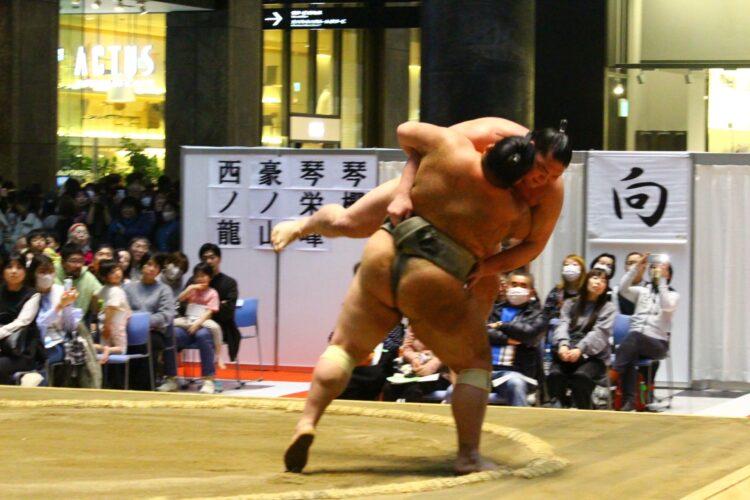 相撲、うめきた場所、グランフロント大阪