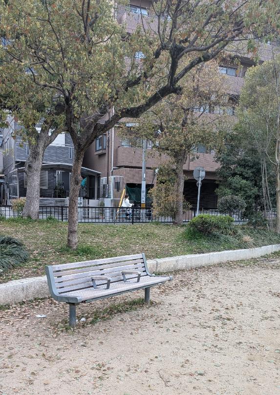 中央区森ノ宮 城南公園 休憩場所