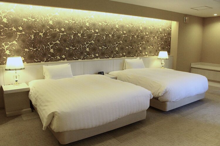 ネスタリゾート神戸、ライジング・バギー