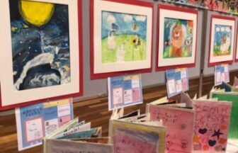絵本教室、MAKI先生、アート、子ども、創作、笑顔、指導、習い事