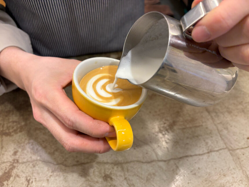 阪急うめだ本店 スペシャリティコーヒー Unir ウニール バリスタ日本チャンピオン ダイレクトトレード シードトゥカップ