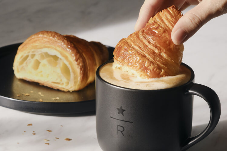 スターバックス リザーブ® カフェ、大丸梅田店