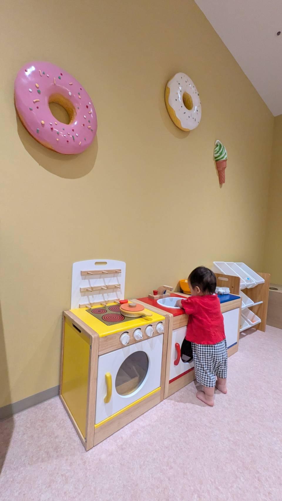 ASOBIYUKU京都るり渓温泉 おままごとハウス 小さい子キッチン