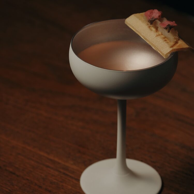 フォーシーズンズホテル京都、居酒屋、バー