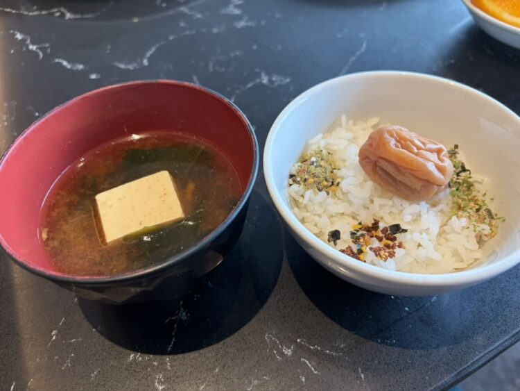 ザ ロイヤルパークホテル アイコニック 大阪御堂筋、朝食ブッフェ、フレンチ