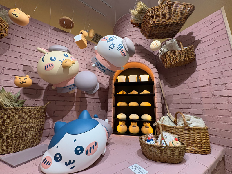 ちいかわベーカリー 大阪　ちいかわベーカリー OSAKA KITTE大阪 ちいかわベーカリー　ちいかわベーカリー 大阪 予約　大阪限定　ちいかわ　ちいかわパン　ハチワレパン　うさぎパン　ちいかわたこせんバーガー　大阪限定グッズ　ちいかわグッズ　 ちいかわベーカリー POP UP SHOP KITTE大阪 新店舗