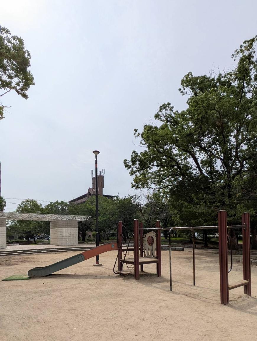 平野白鷺公園　東住吉区今川　遊具　複合遊具