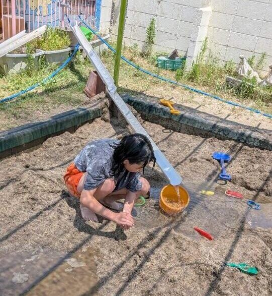 西成区 にしなりジャガピーパーク 砂遊び 砂場