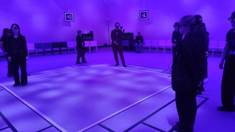 複合現実(Mixed Reality)、坂本龍一、KAGAMI、VS.