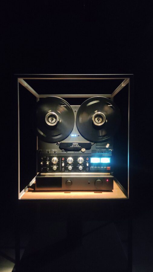 複合現実(Mixed Reality)、坂本龍一、KAGAMI、VS.