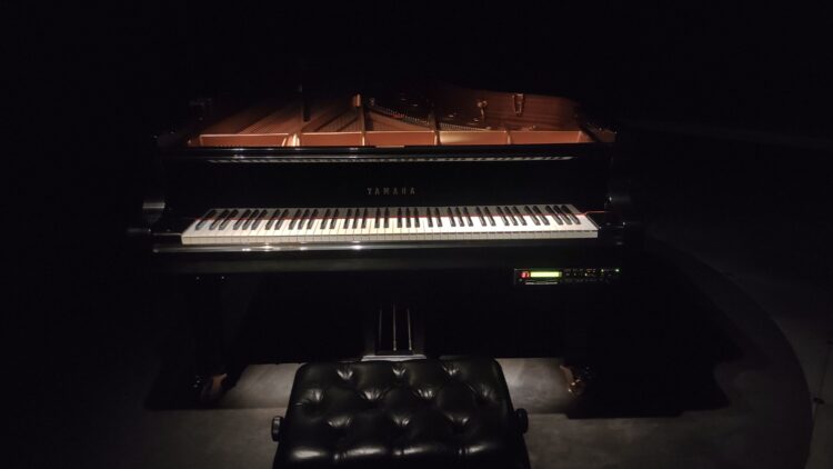 複合現実(Mixed Reality)、坂本龍一、KAGAMI、VS.