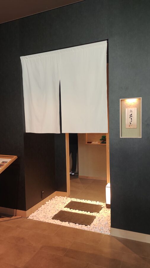 クオーツ心斎橋、ランチ、MERCER BRUNCH
