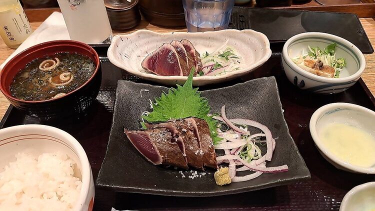 とさとさ