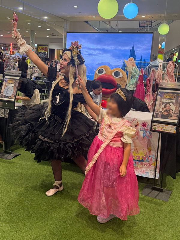 イオンモール大日　イベント　マノワール先生の魔法のお菓子学校