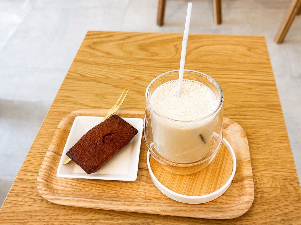 Ame art cafe アートカフェ　谷町六丁目　アート体験　アルコールインクアート　テクスチャーアート　スペシャリティコーヒー　フィナンシェ