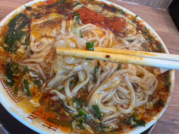 旨辛麺専門 有罪　バルチカ03 梅田　ギルティラーメン　甘辛ラーメン　鶏soba座銀　神虎　銀の葡萄　新業態　鶴橋ホルモンまぜそば